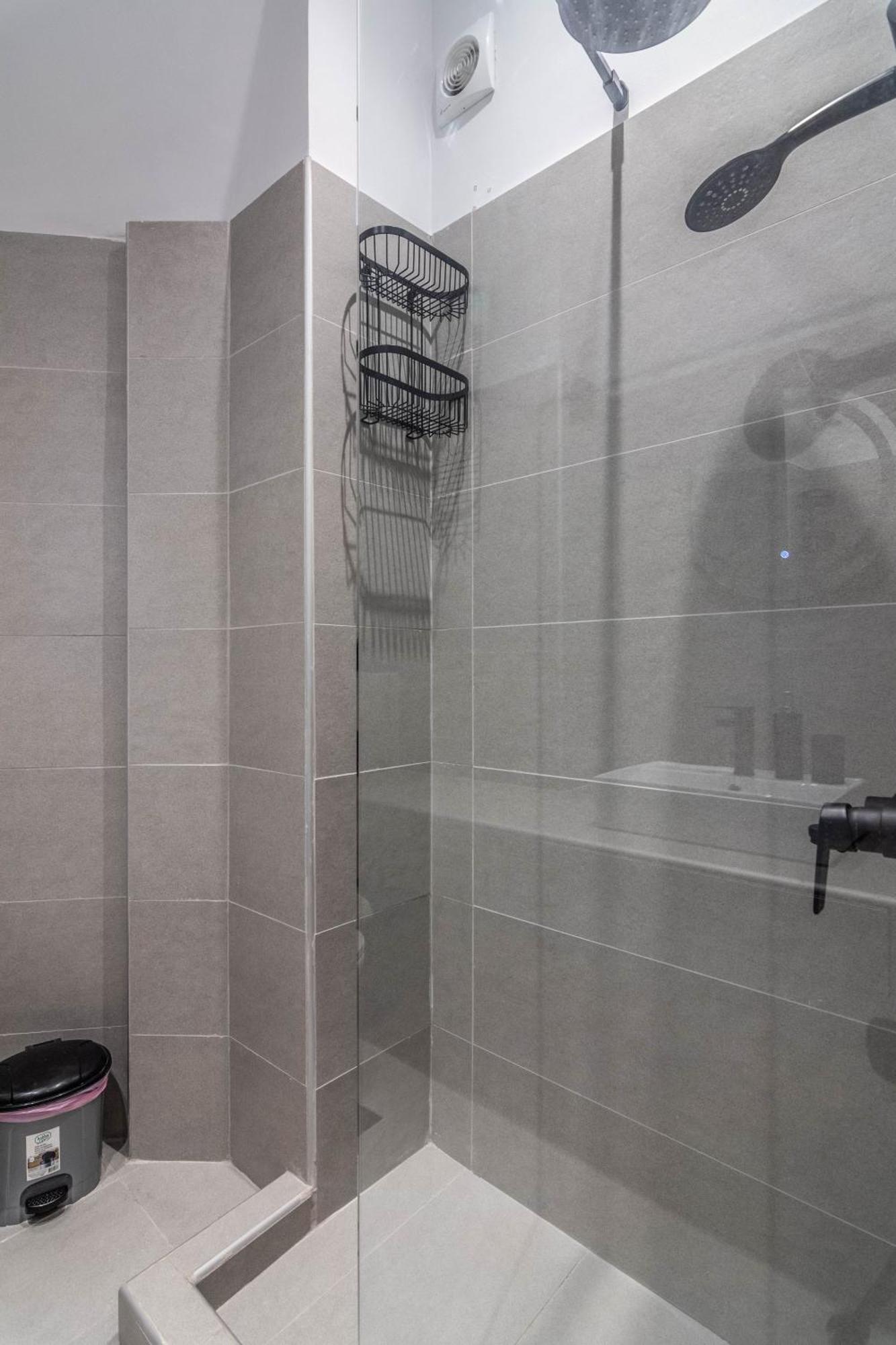 Aris Premium Accommodations Atenas Exterior foto